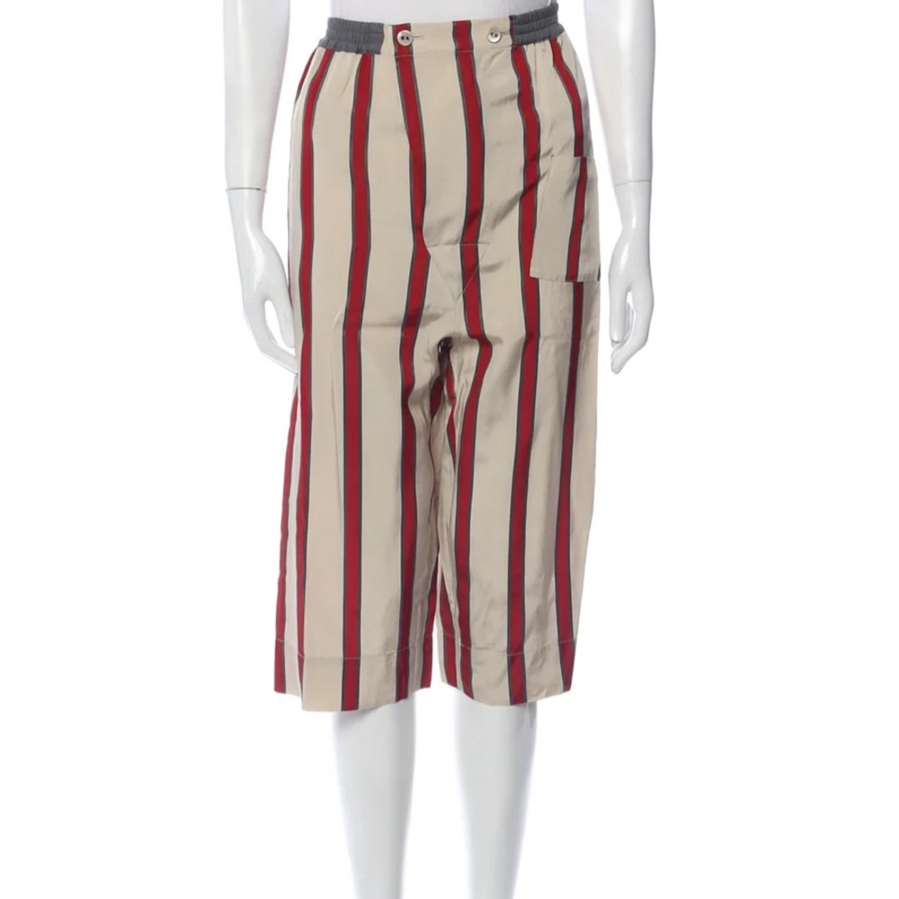 Beautiful Satin Cropped Pants. They are in excellent condition.